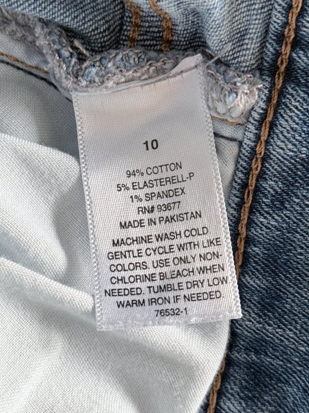 a.n.a High Rise Skinny Ankle Light Wash Distressed Jeans Size 10 - Picture 5 of 5